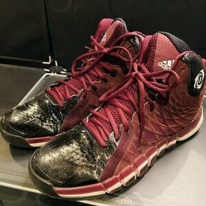 𝅺ADIZERO rose 4 men size 11.5